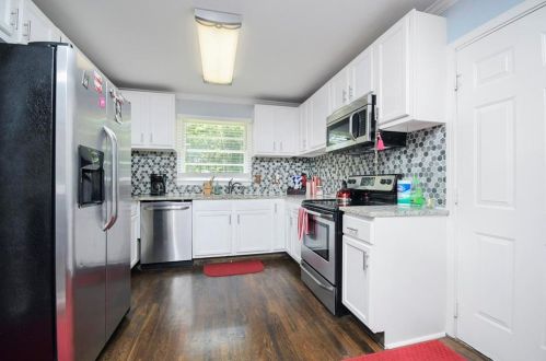 1379 Aniwaka Ave, Atlanta GA  30311-3507 exterior