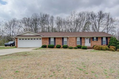 140 Bullington Rd, Spartanburg, SC 29306-6308