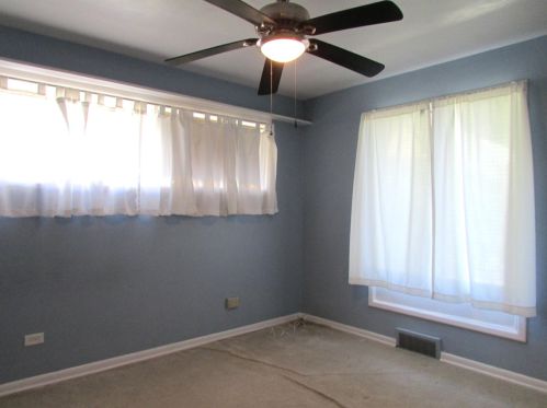 308 Stewart Ave, Waukegan IL 60085-2061 exterior