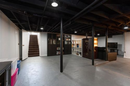 2519 Clairmont Rd, Atlanta GA 30329-2713 exterior