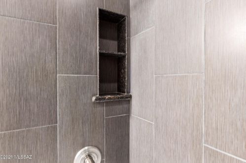 1841 Arroyo Vista Dr, Tucson AZ 85718-5429 exterior