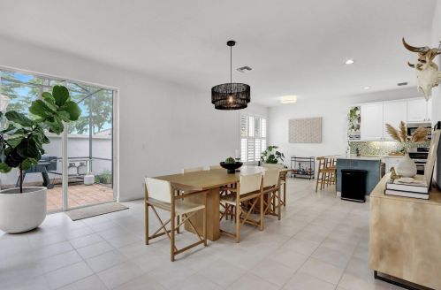 6644 42nd Way, Boca Raton FL  33496-4041 exterior