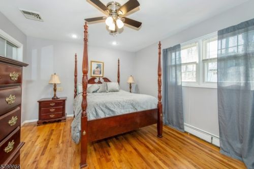 10 Metro Trl, Hopatcong NJ 07843-1554 exterior