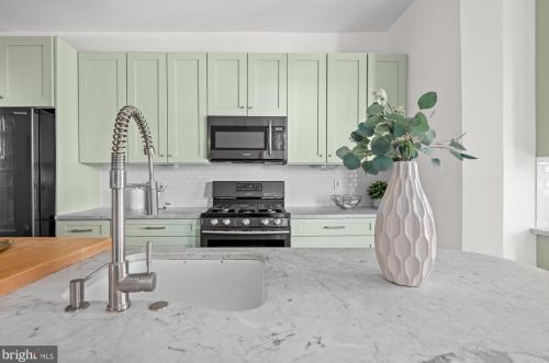 1429 Q St, Washington DC 20009-3808 exterior