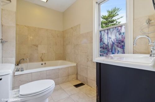 8458 Constance Ave, Chicago IL  60617-2217 exterior