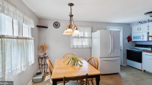 401 Latona Ave, Trenton NJ 08618-2716 exterior