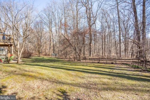 1820 Holland Clf Rd, Huntingtown MD 20639-8811 exterior