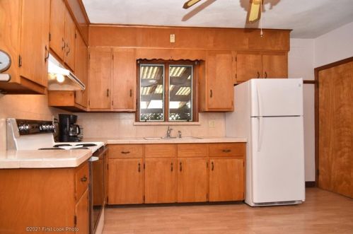 18 Atwells Ave, Providence RI 02909-1026 exterior