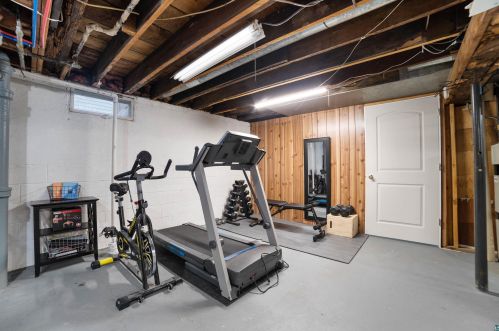 609 2nd St, Duluth MN 55805-2011 exterior