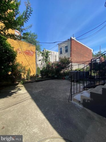 22 51st St, Philadelphia PA  19139-2725 exterior