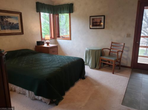 4545 Spruce Way, Maple Plain MN 55359-9837 exterior