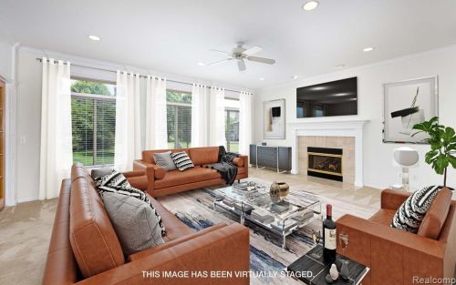 301 Fairways Ln, Lyndon Twp MI 48118-2130 exterior