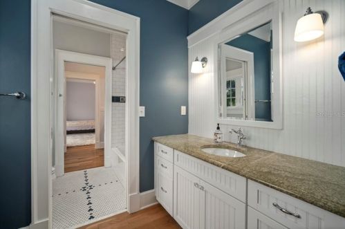 3819 Leona St, Tampa FL 33629-7823 exterior