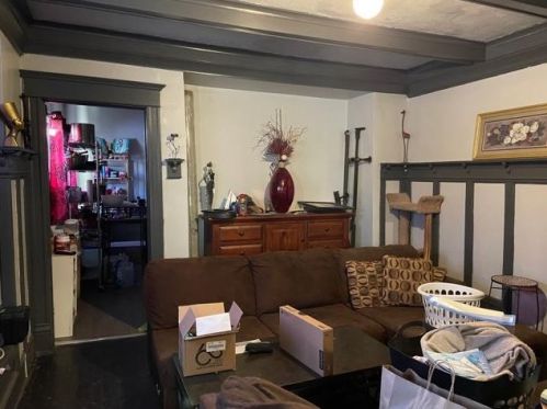 2209 40th St, Milwaukee, WI 53208-1341