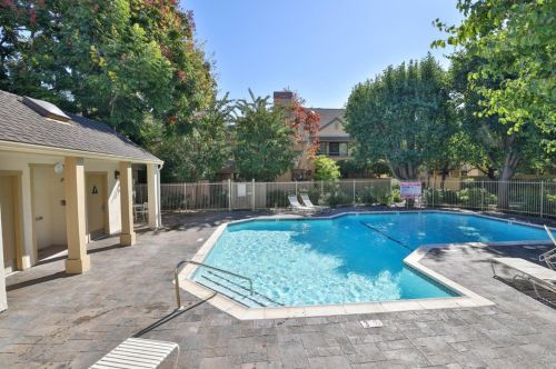 2086 Foxhall Loop, San Jose CA  95125-5986 exterior