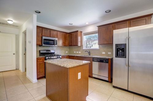 11506 Eric Heiden Ct, Austin TX 78748-2019 exterior