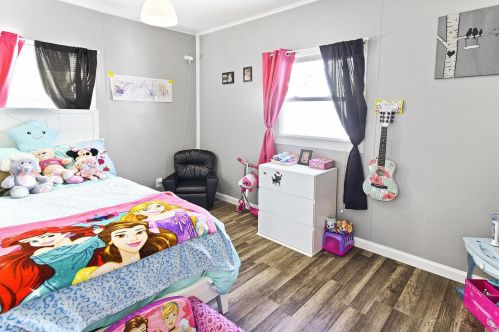 4394 Hvn St, Saint Louis MO 63116-2829 exterior