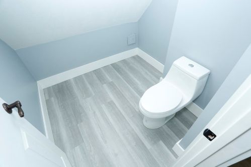 3237 Booth St, Milwaukee WI 53212-2135 exterior