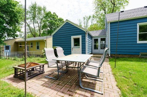 829 Parchmount Ave, Kalamazoo MI 49004-2055 exterior