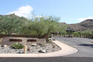 3915 Melody Dr, Phoenix AZ  85042-9624 exterior