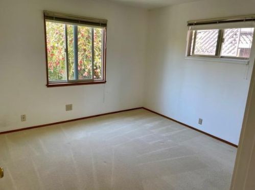 405 Monterey Ave, Capitola CA 95010-3617 exterior