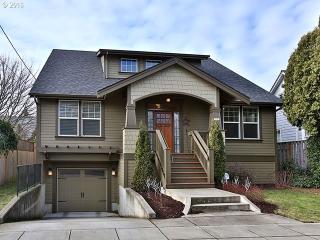 3161 75 Ave, Portland OR  97223-9251 exterior