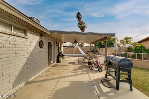 3061 Betty Elyse Ln, Phoenix AZ 85032-4296 exterior