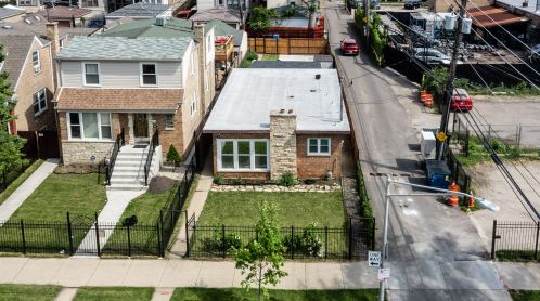 4814 Wellington Ave, Chicago IL 60641-5243 exterior