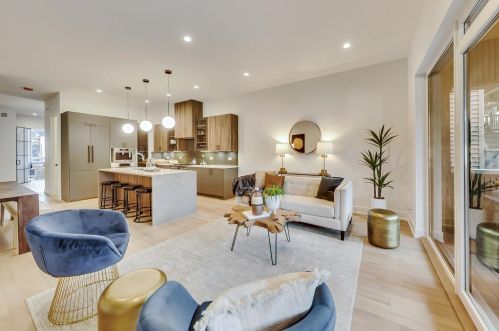 1750 Huron St, Chicago, IL 60622-3806