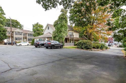 866 Washington St, Canton MA  02021-2513 exterior