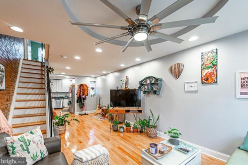 508 Dudley St, Philadelphia PA  19148-2519 exterior