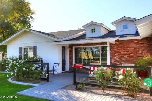 3624 44th Pl, Phoenix, AZ 85018-6027