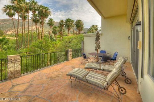 5135 Calle Brillante, Tucson AZ 85718-1800 exterior