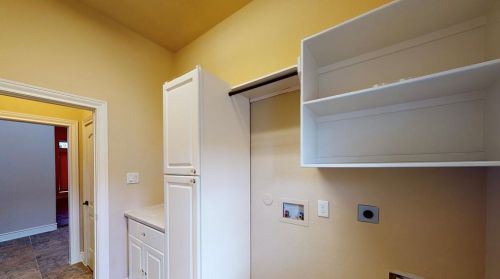 253 Frst Hts Ln, Montgomery TX 77316-2807 exterior