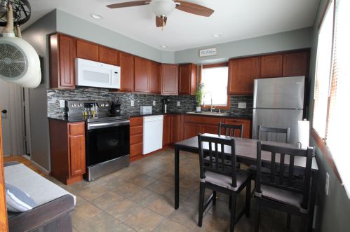 4644 47th St, Milwaukee WI  53220-4110 exterior