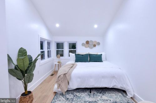 3016 Thayer St, Washington DC  20018-2505 exterior