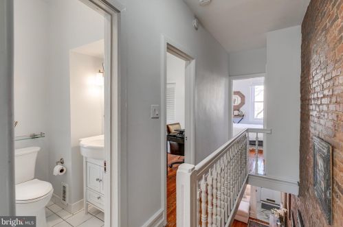 886 Bucknell St, Philadelphia PA 19145-3214 exterior