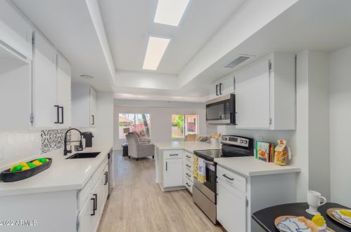 26410 New Town Dr, Chandler AZ  85248-7122 exterior