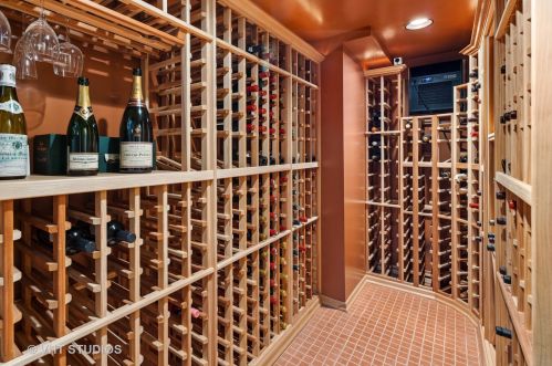 1736 Pierce Ave, Chicago IL 60651-2690 exterior