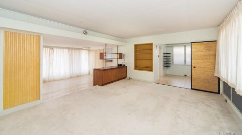 5332 Keikilani Cir, Honolulu, HI 96821-1515