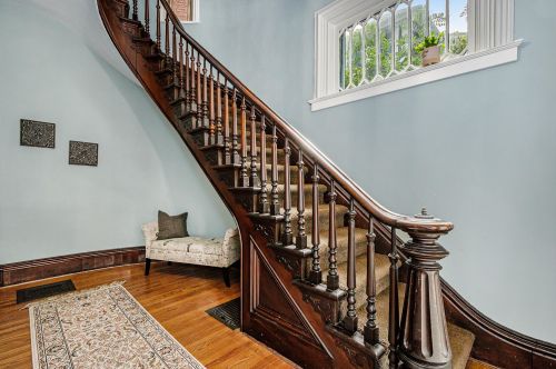 20 Un Ave, Grand Rapids MI 49503-4413 exterior