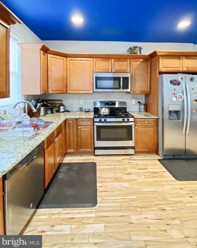 5355 Berks St, Philadelphia PA 19131-3230 exterior