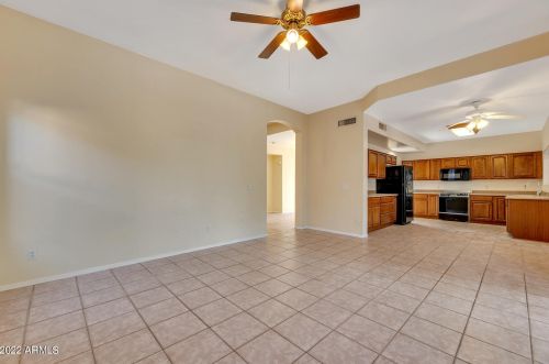 25850 47th Pl, Phoenix AZ  85050-8537 exterior