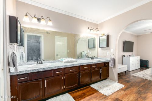 15614 29 Ave, Phoenix AZ 85053-4056 exterior