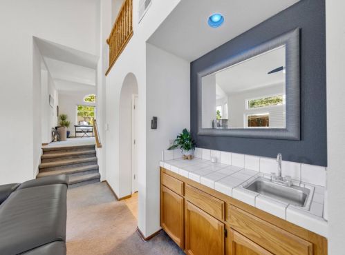 114 Framingham Way, Folsom CA  95630-5540 exterior