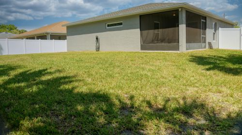 1780 Leafy Rd, Fort Pierce FL  34953-1355 exterior