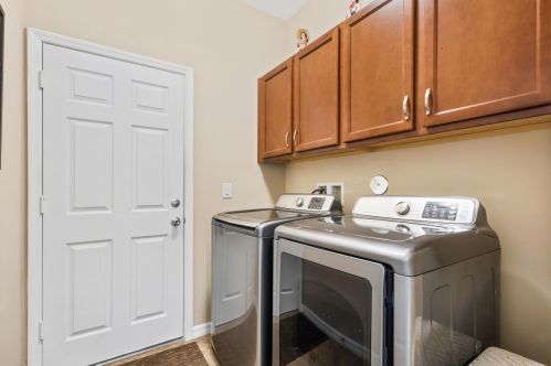 5650 Pine Trail Cir, Fort Pierce FL 34983 exterior