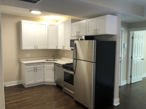 4502 Montana St, Chicago, IL 60639-1918