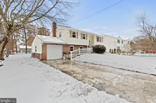 204 Blackfoot Trl, Browns Mills NJ 08015-6213 exterior