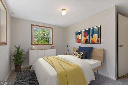 12513 Marie Ct, Silver Spring MD 20904-1621 exterior